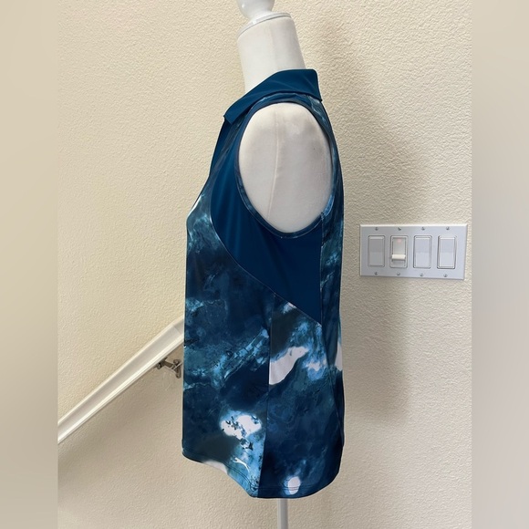 Slazenger Marble Pin Tuck Sleeveless Golf Polo Blue Medium sleeveless V- neck - Picture 2 of 9